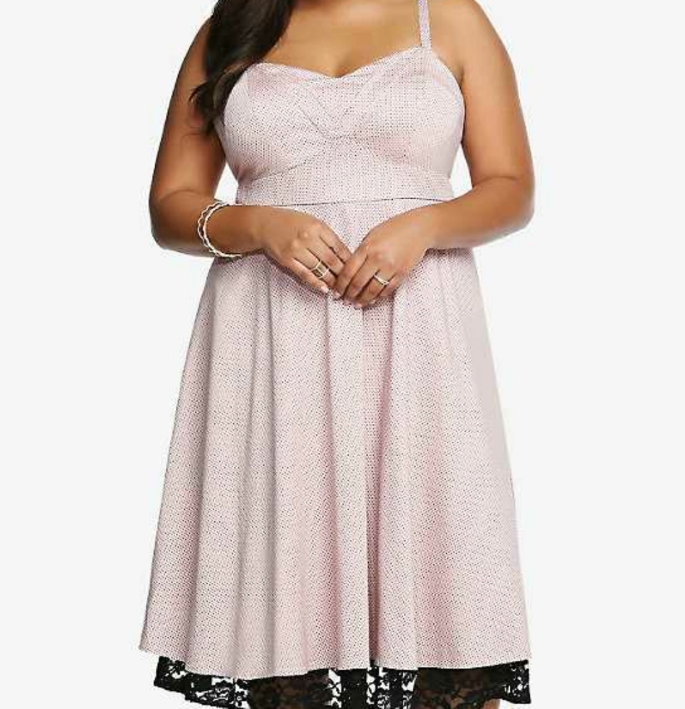 EUC Torrid Lace Polka Dot Swing Dress SZ 18